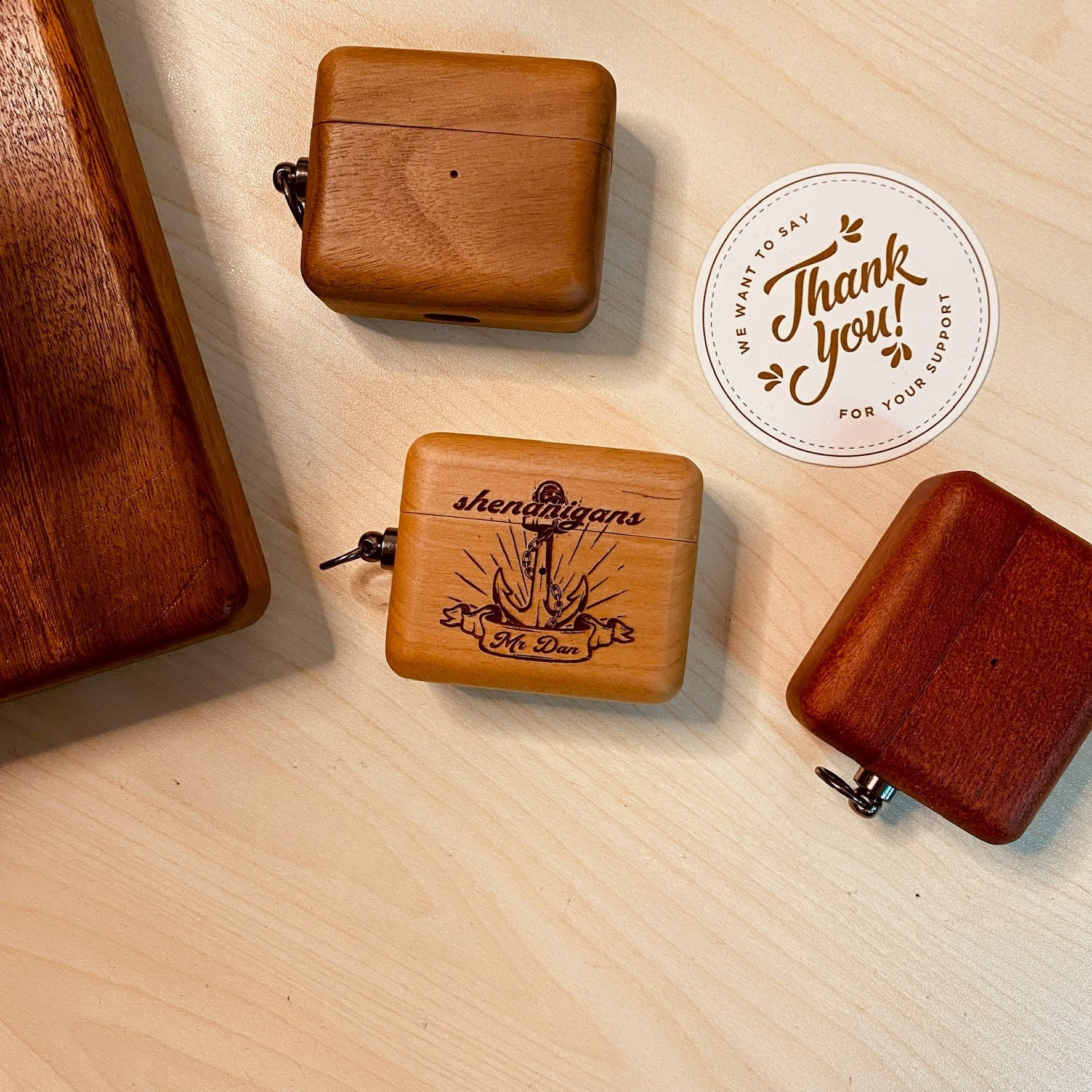wood Airpods 3rd Generation Case with file engraving